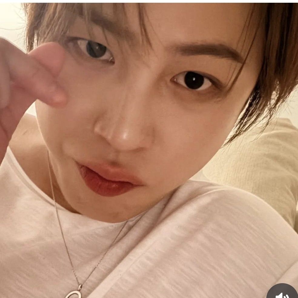 Recent activity shot of Ha Sungwoon