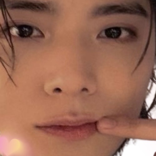 Latest photo of Hwiyoung (SF9)