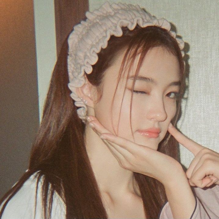 Latest photo of Ella (MEOVV)