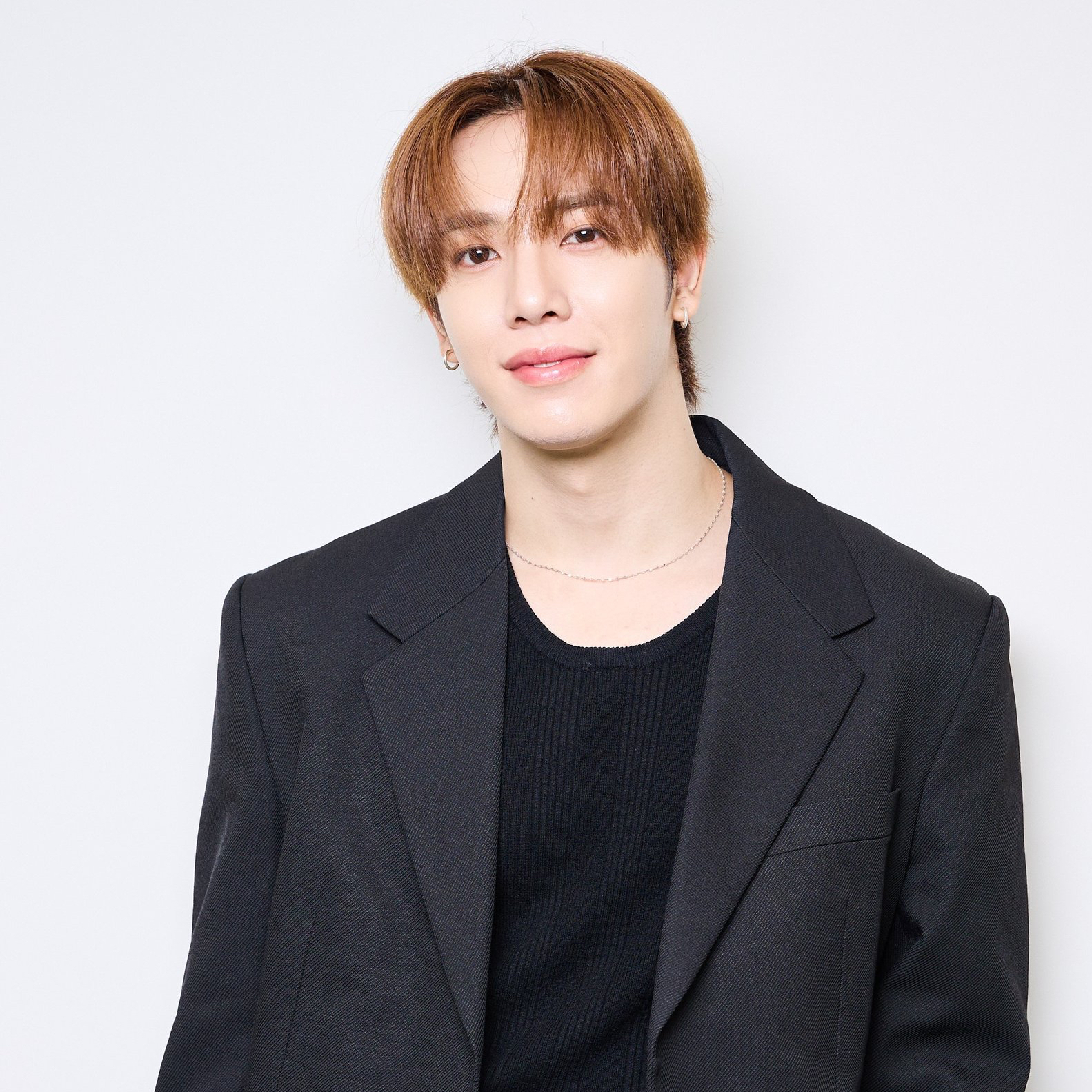 Behind-the-scenes cut of KAZUTA (n.SSign)