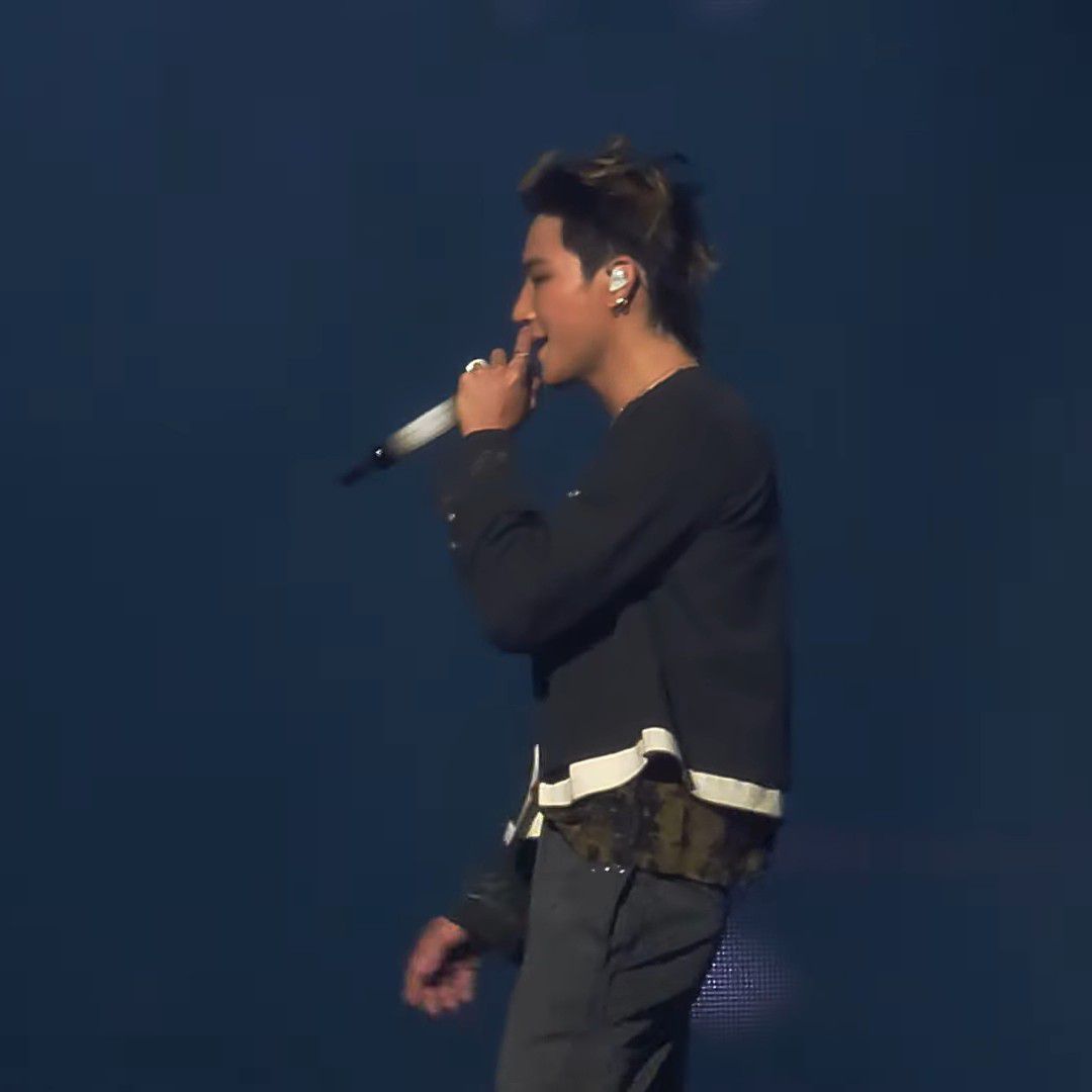 Momen yang diabadikan oleh penggemar JAY B (GOT7)