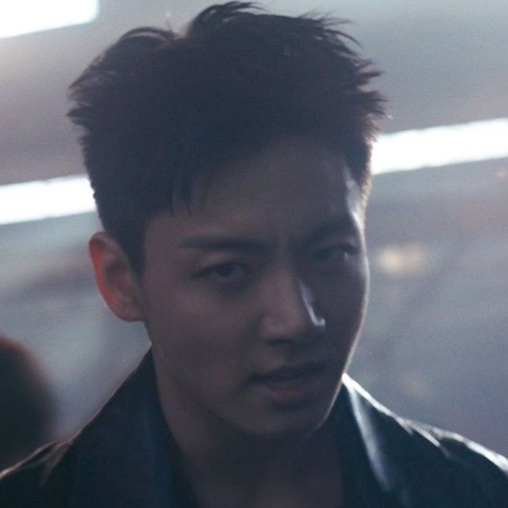 Latest photo of Jungkook (BTS)