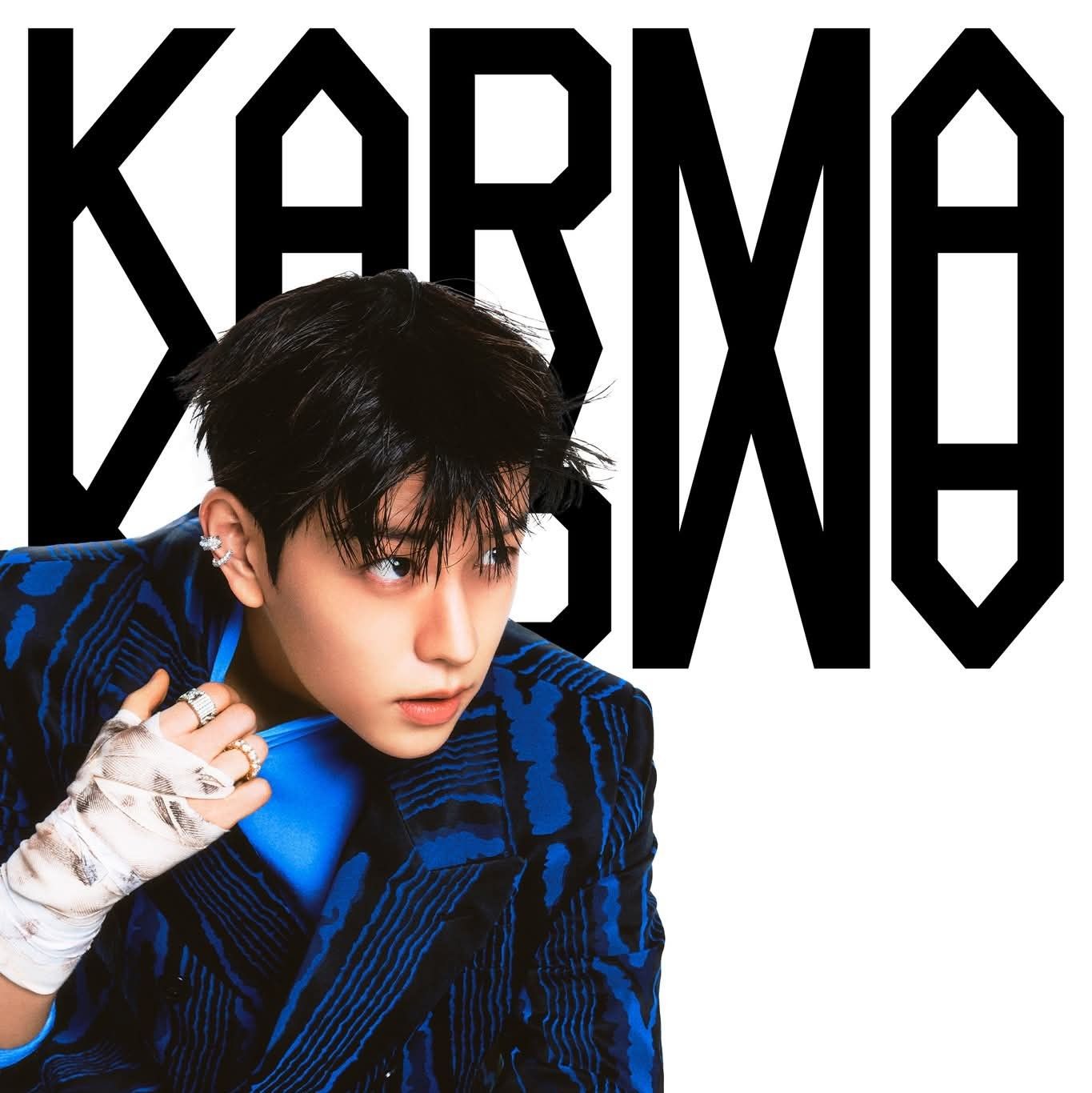 Latest photo of Seungmin (Stray Kids)