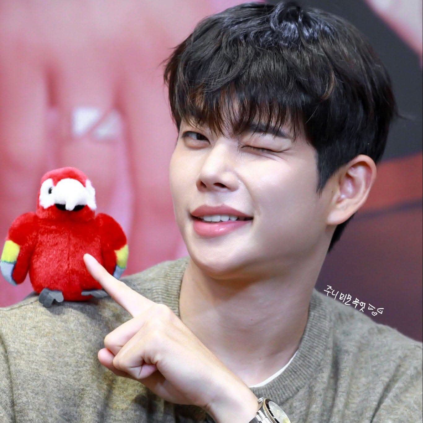 Recent activity shot of MJ (ASTRO)