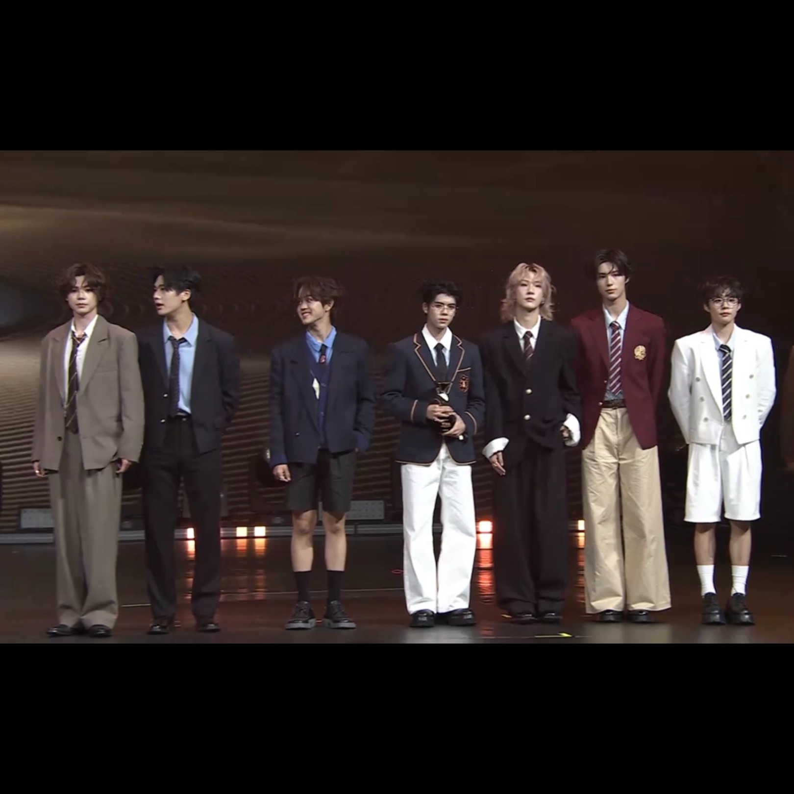 Behind-the-scenes cut of NexT1DE