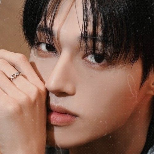 ジョン・ウヨン (ATEEZ)の最近の活動写真