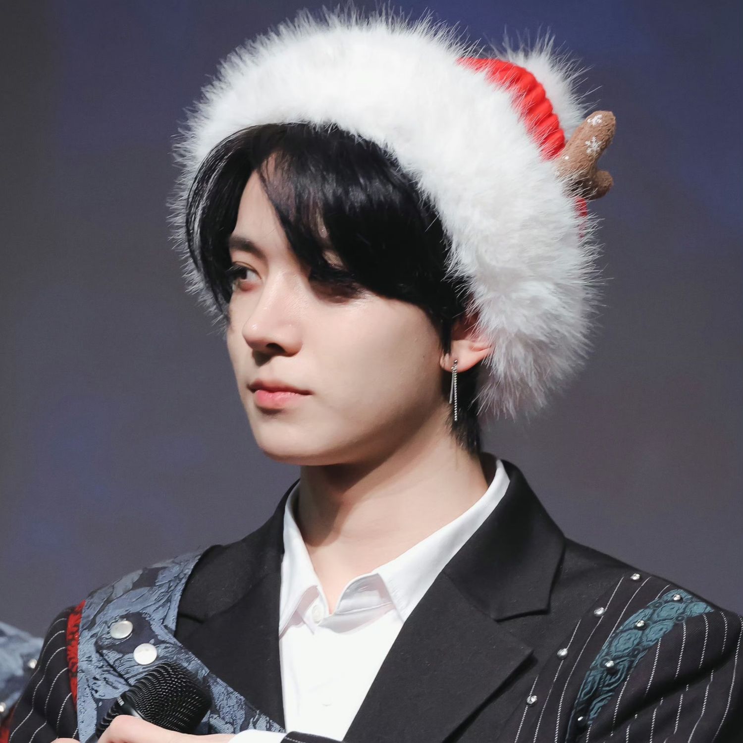 Foto aktivitas terbaru Heeseung (ENHYPEN)