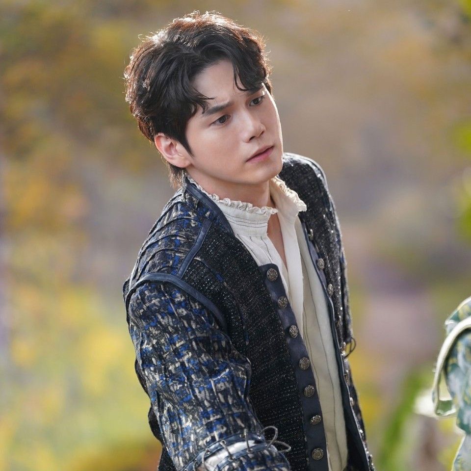 Behind-the-scenes cut of Ong Seongwu