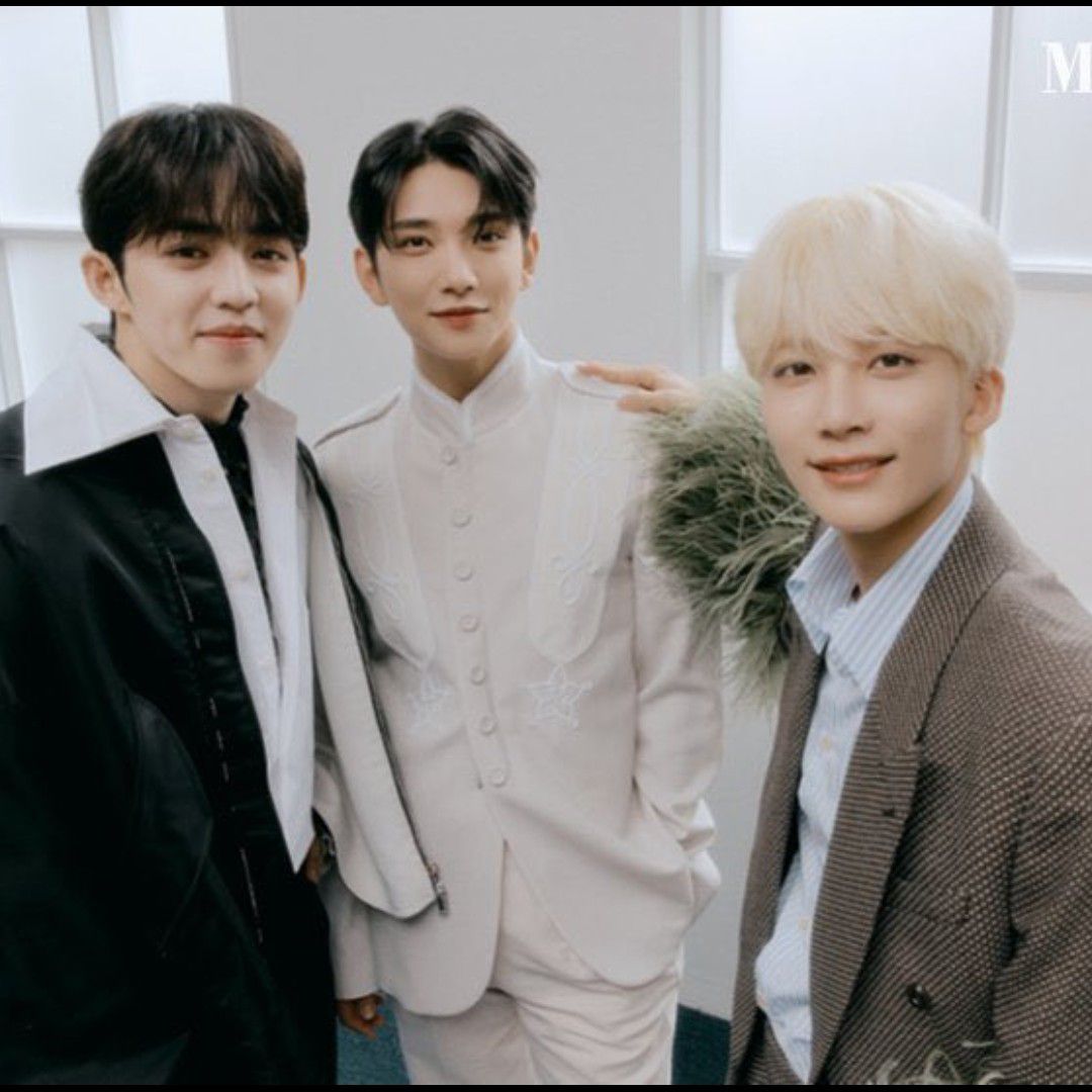 Recent activity shot of Jeonghan (SEVENTEEN)