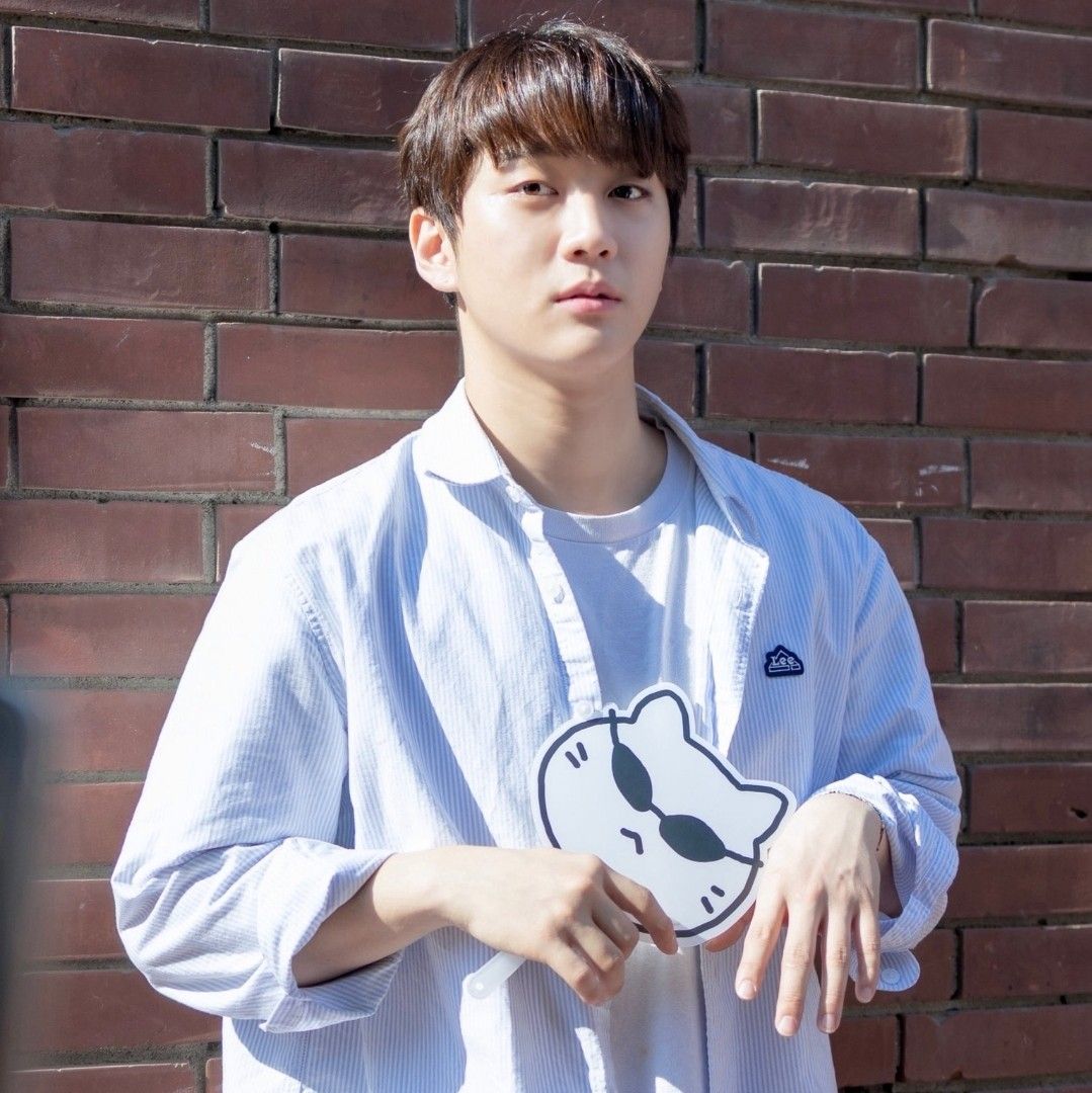 Latest photo of Hong Joochan (GoldenChild)