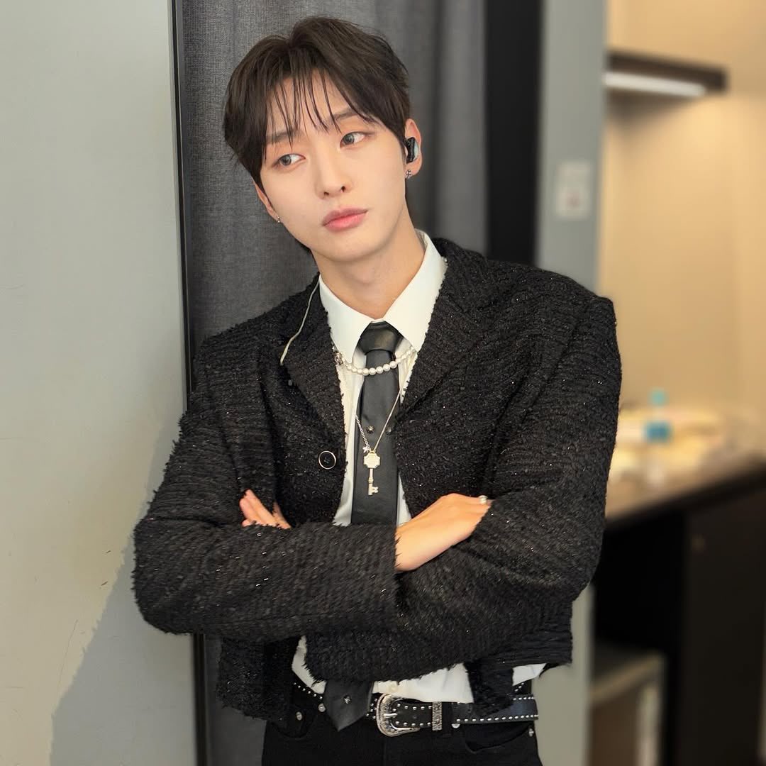 Recent activity shot of Yoon Jisung