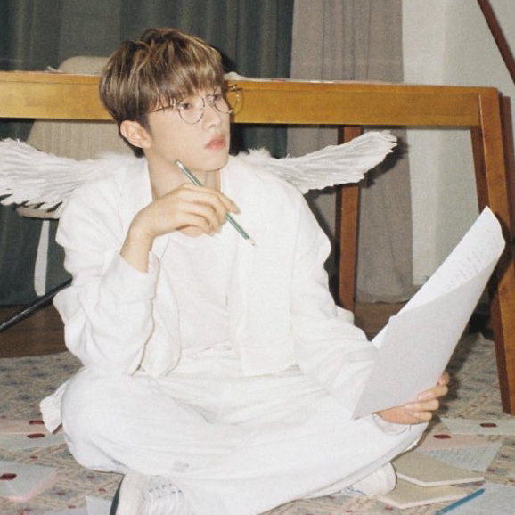 Recent activity shot of Hyunwoo (Xikers)