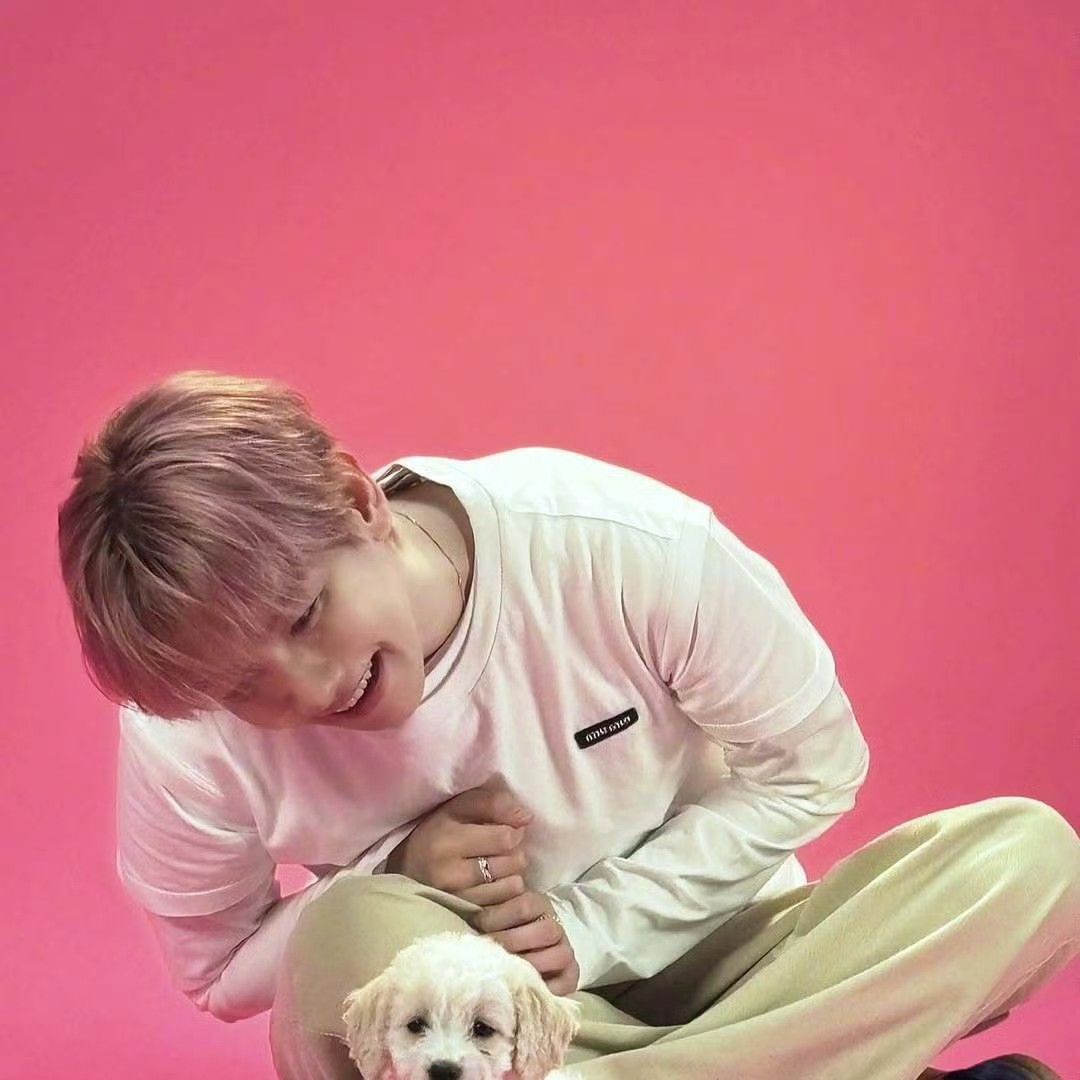A moment captured by Baekhyun (EXO)'s fan