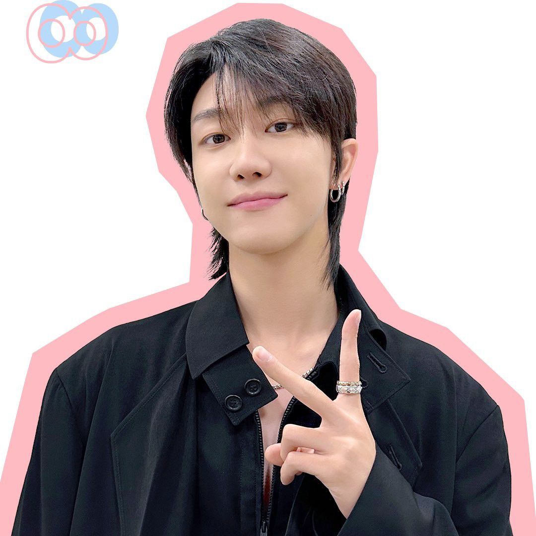 Recent activity shot of The 8 (SEVENTEEN)