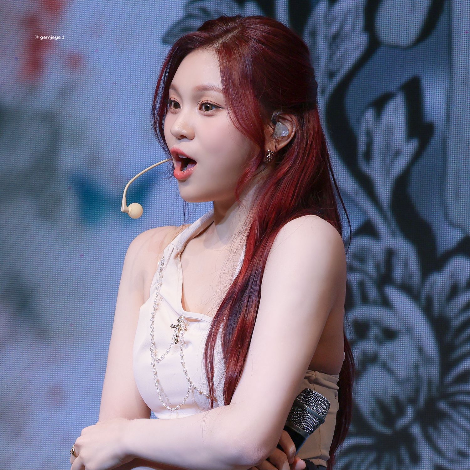 Momen yang diabadikan oleh penggemar VIVIZ