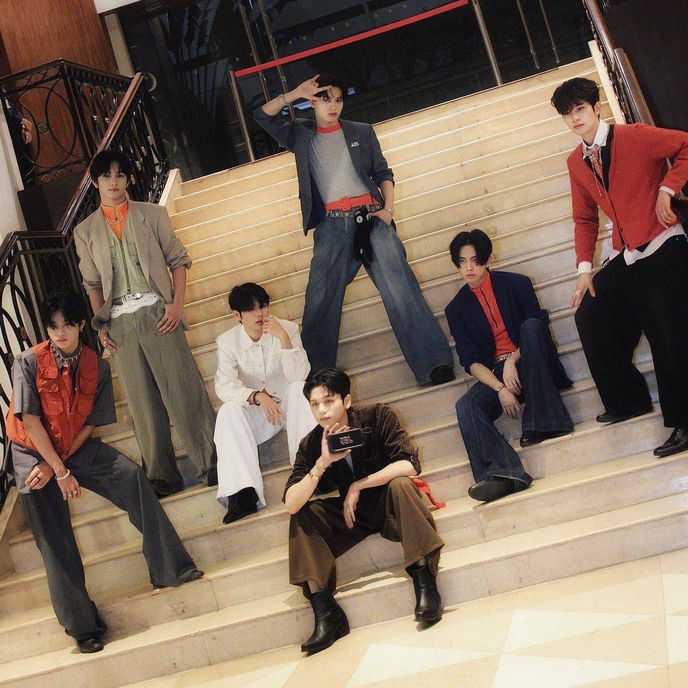 Latest photo of HORI7ON