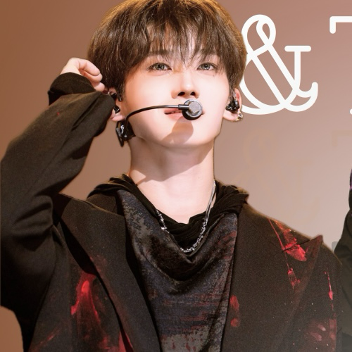 Behind-the-scenes cut of Jo (&TEAM)