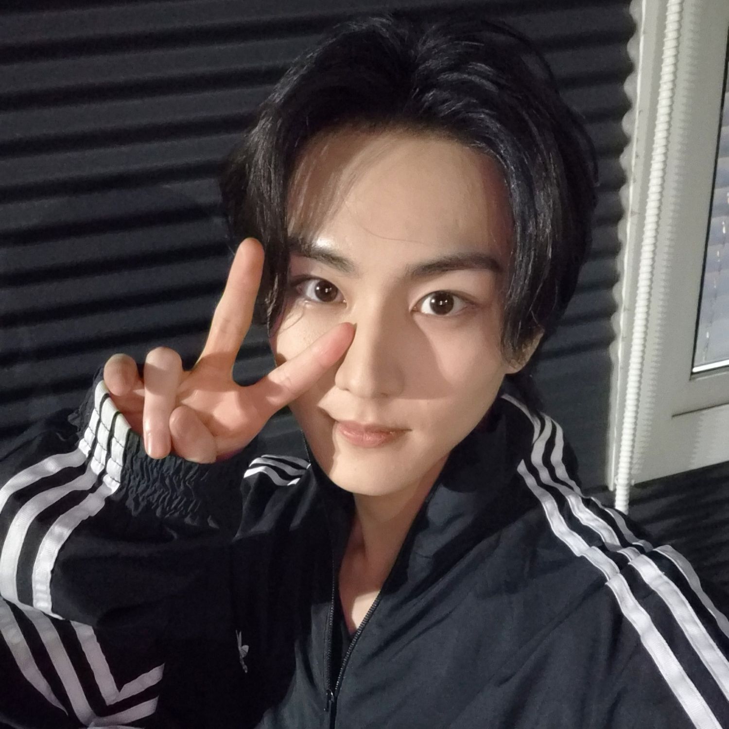 A moment captured by Jungwon (ENHYPEN)'s fan