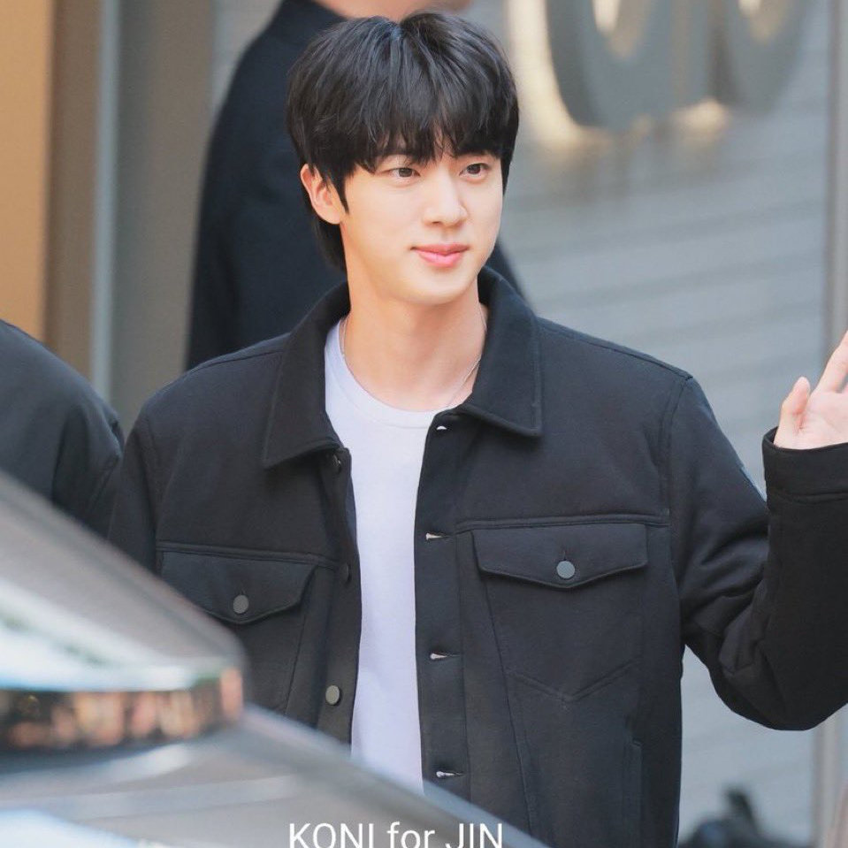 A moment captured by Jin (BTS)'s fan