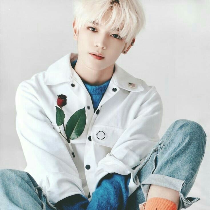 泰容 (NCT 127)的最新活动照片