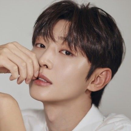 Latest photo of Yoon Jisung