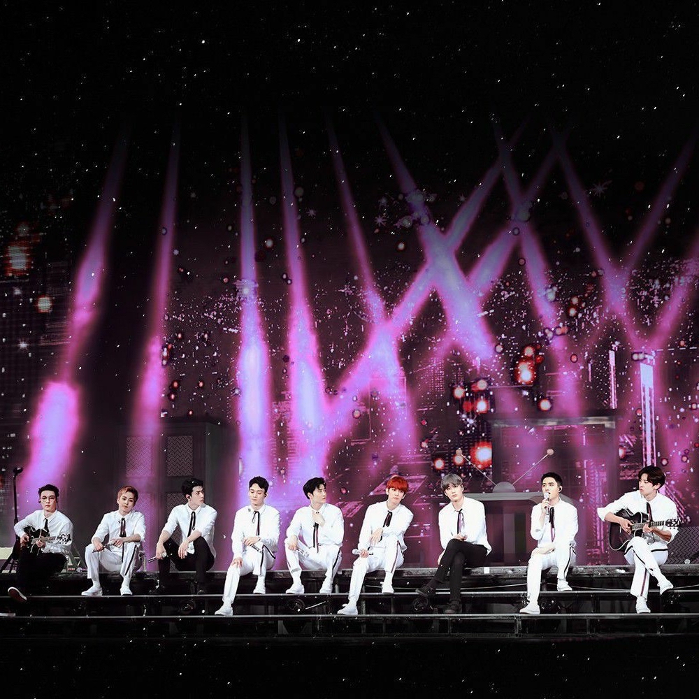 EXO의 비하인드 컷