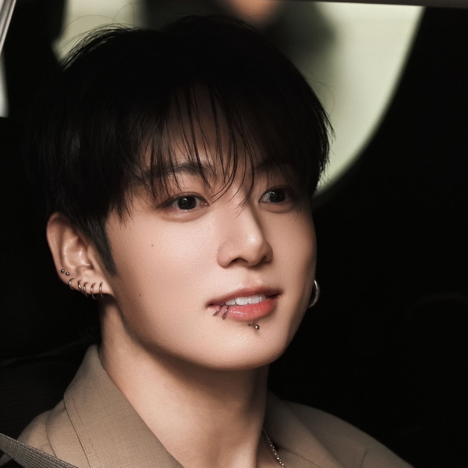 Momen yang diabadikan oleh penggemar Jungkook (BTS)