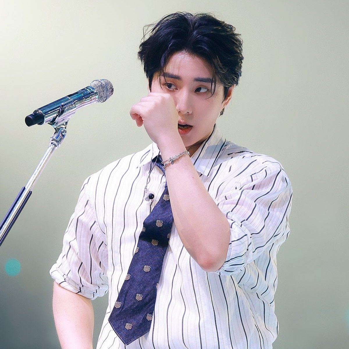A moment captured by Young K (DAY6)'s fan