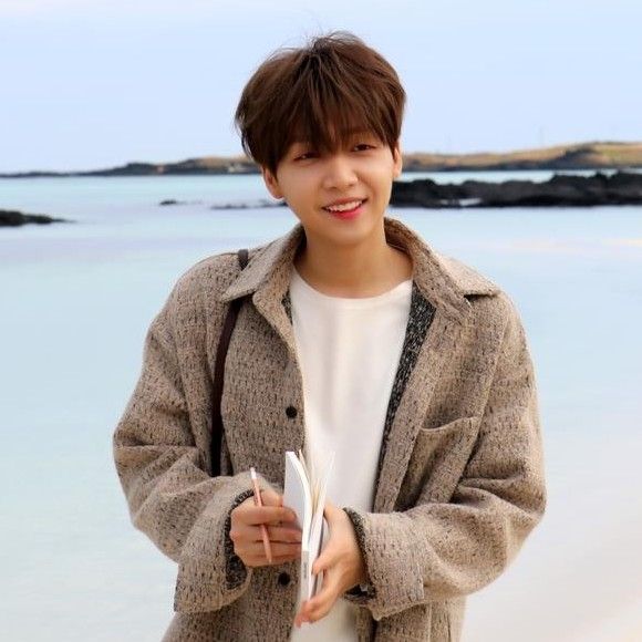 Latest photo of Jeong Sewoon