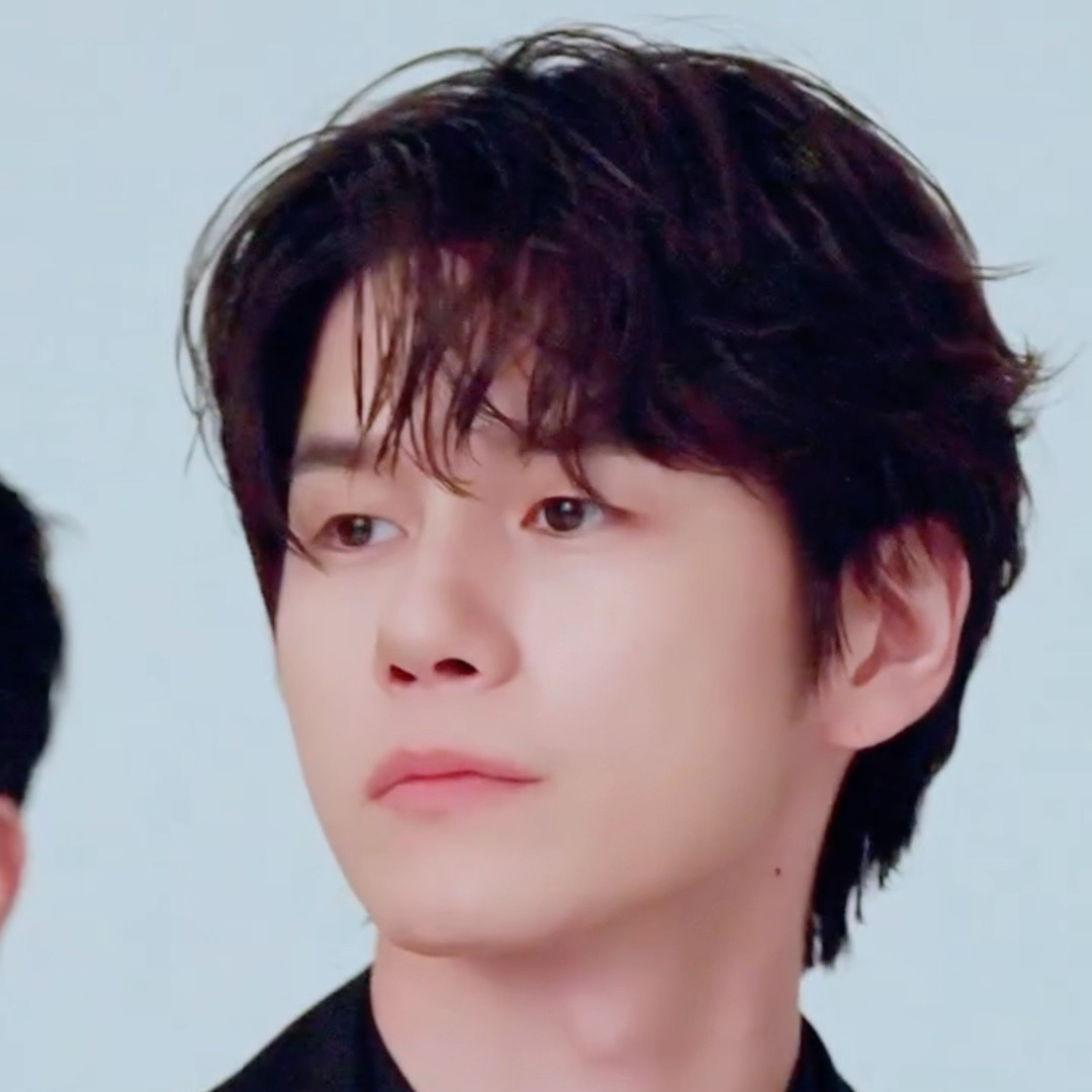 Latest photo of Ong Seongwu