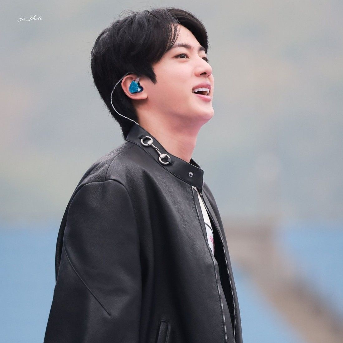 진 (방탄소년단) 최근 활동샷