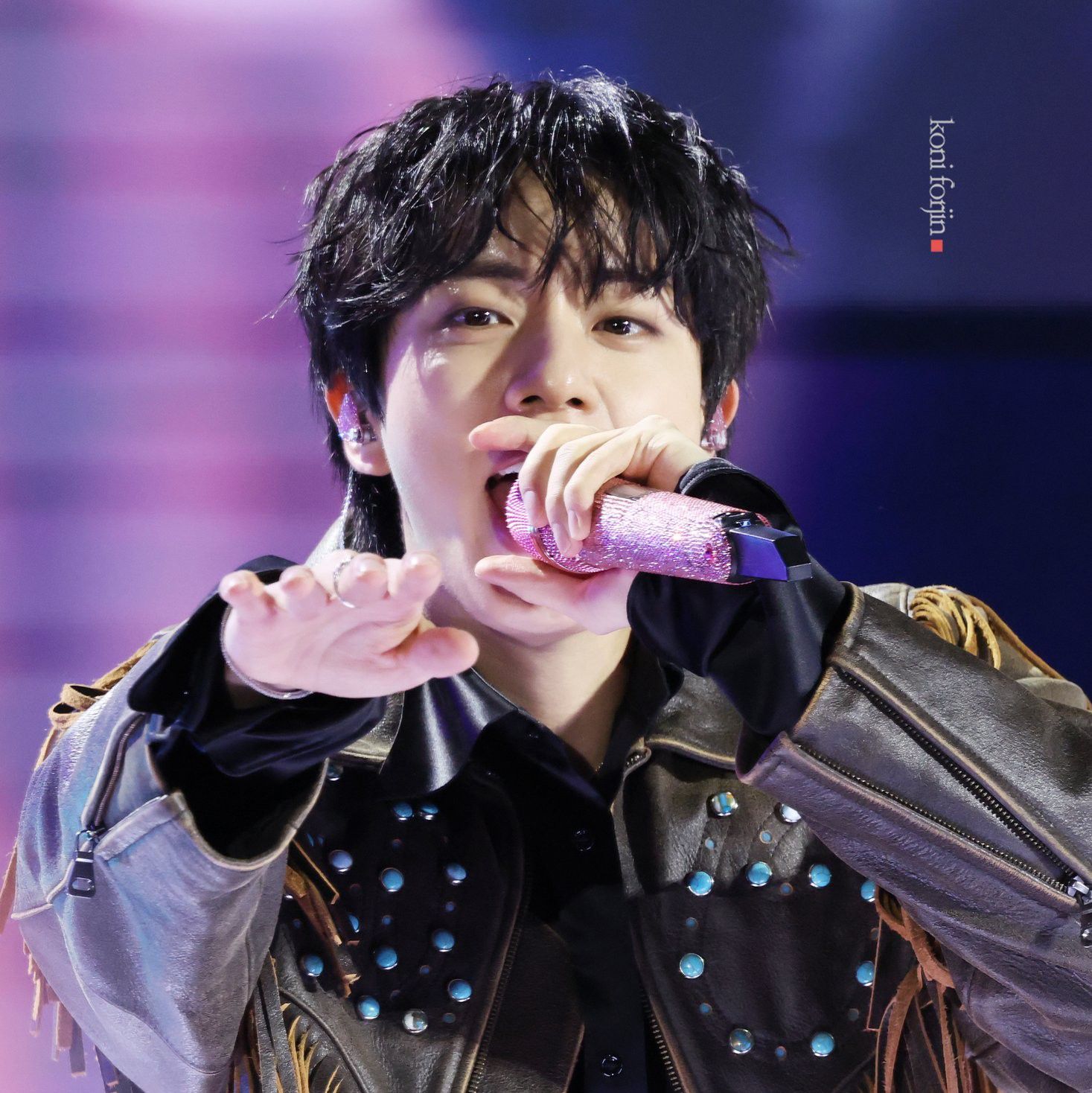 Latest photo of Jin (BTS)