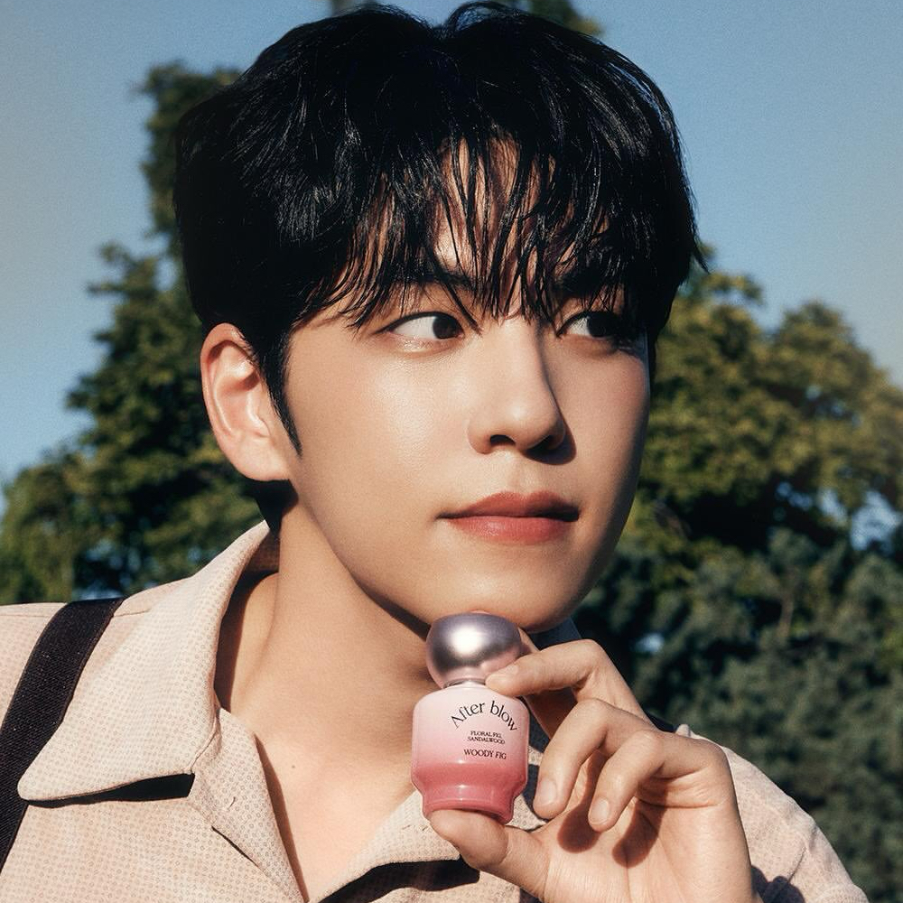 元弼 (DAY6)粉丝拍下的瞬间