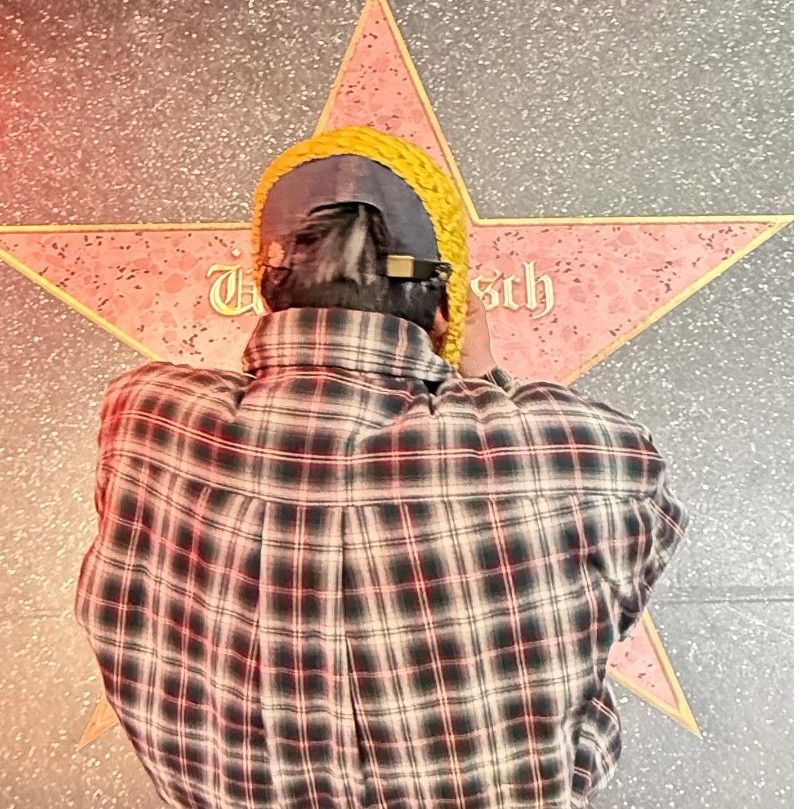 Recent activity shot of G-DRAGON (BIGBANG)