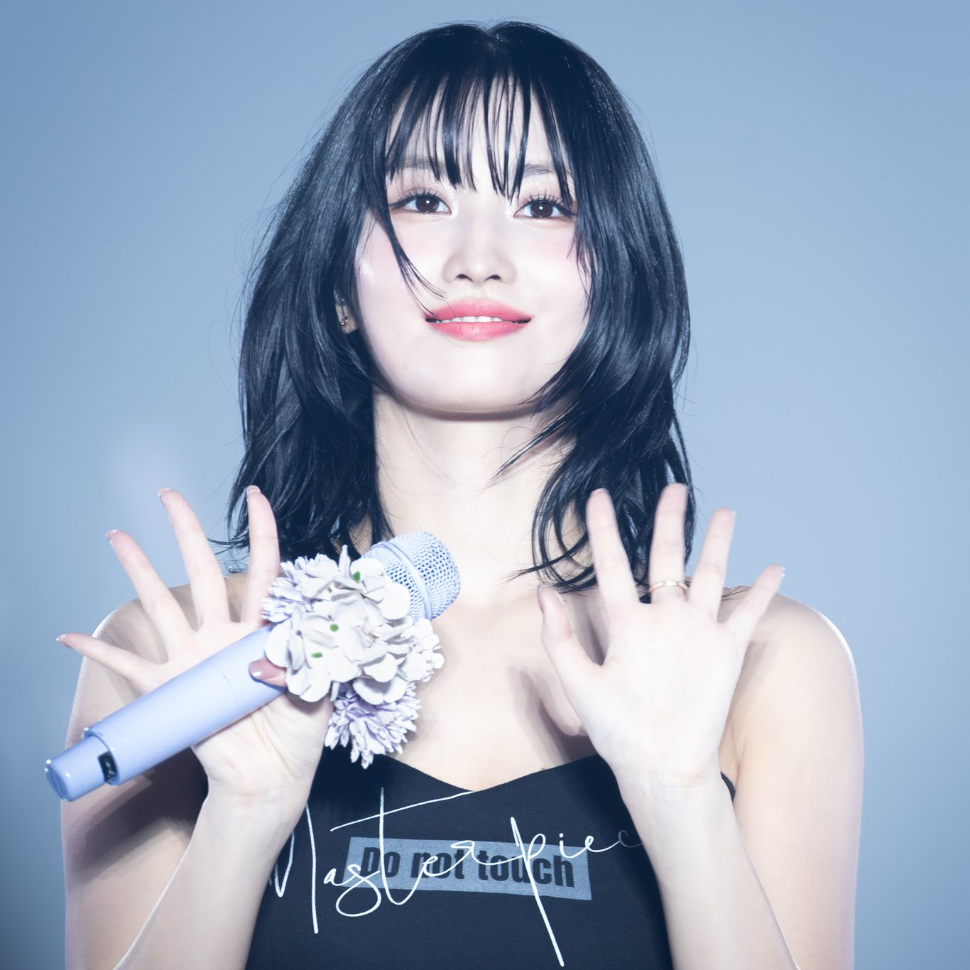 モモ (TWICE)の最新写真