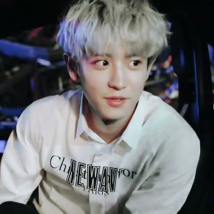 찬열 (EXO)의 최신 사진