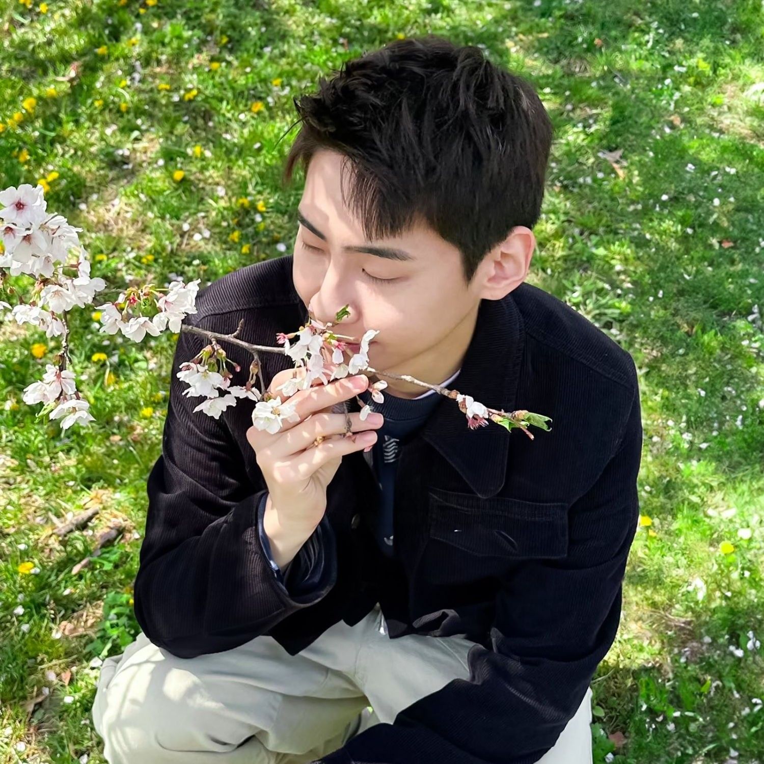 Behind-the-scenes cut of Lee Jinhyuk