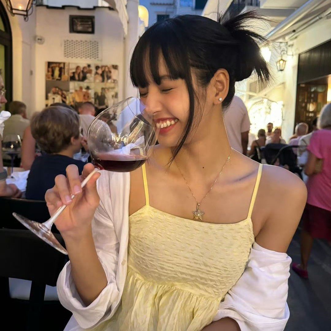 リサ (BLACKPINK)の最新写真