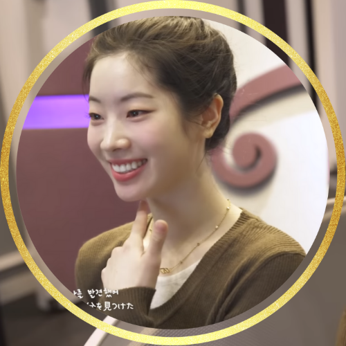 A moment captured by Dahyun (TWICE)'s fan