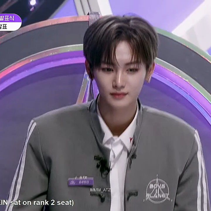 A moment captured by Zhou Anxin (ALPHA DRIVE ONE)'s fan