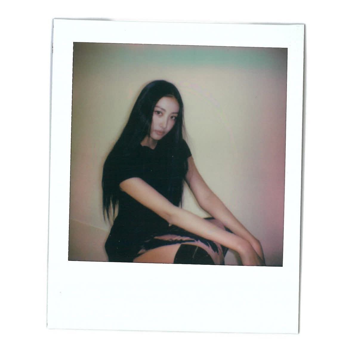 ガウォン (MEOVV)の最近の活動写真