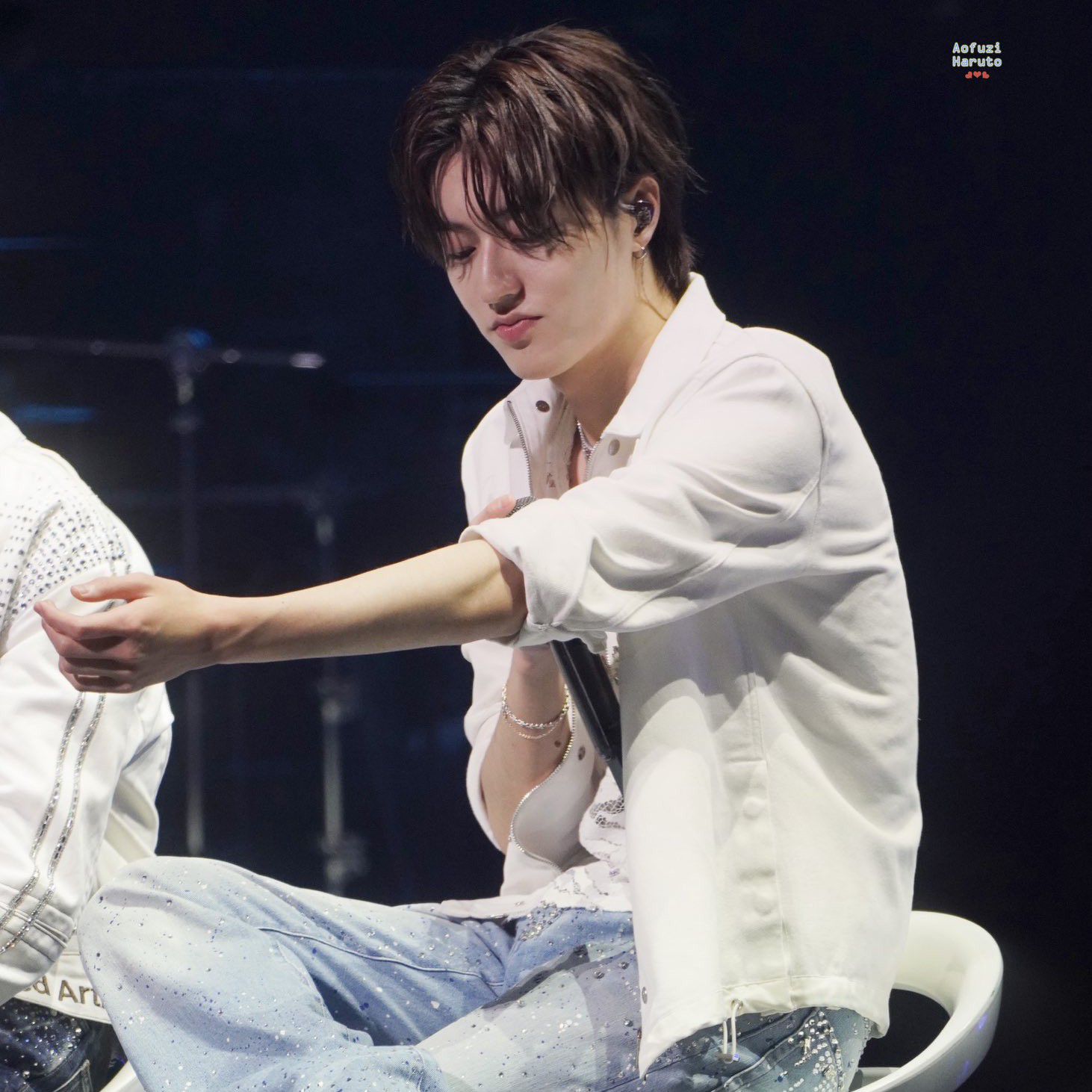 Behind-the-scenes cut of Haruto (TREASURE)