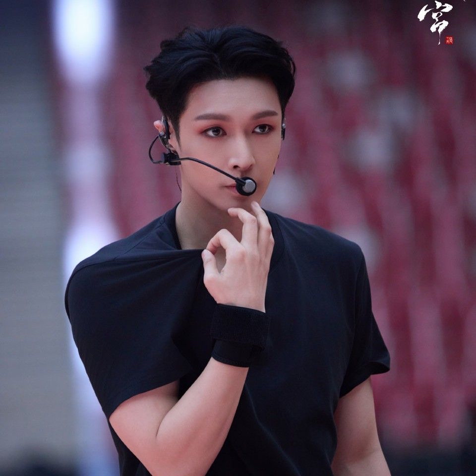 Lay (EXO)的幕后花絮