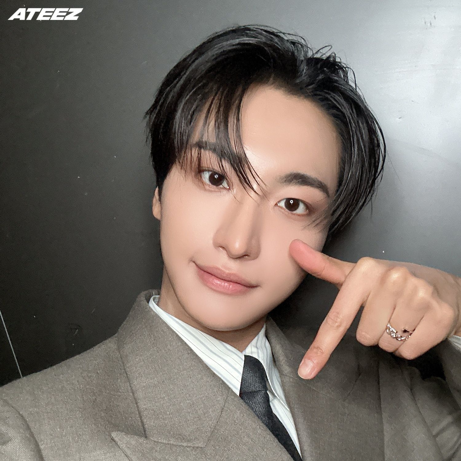 에이티즈의 비하인드 컷