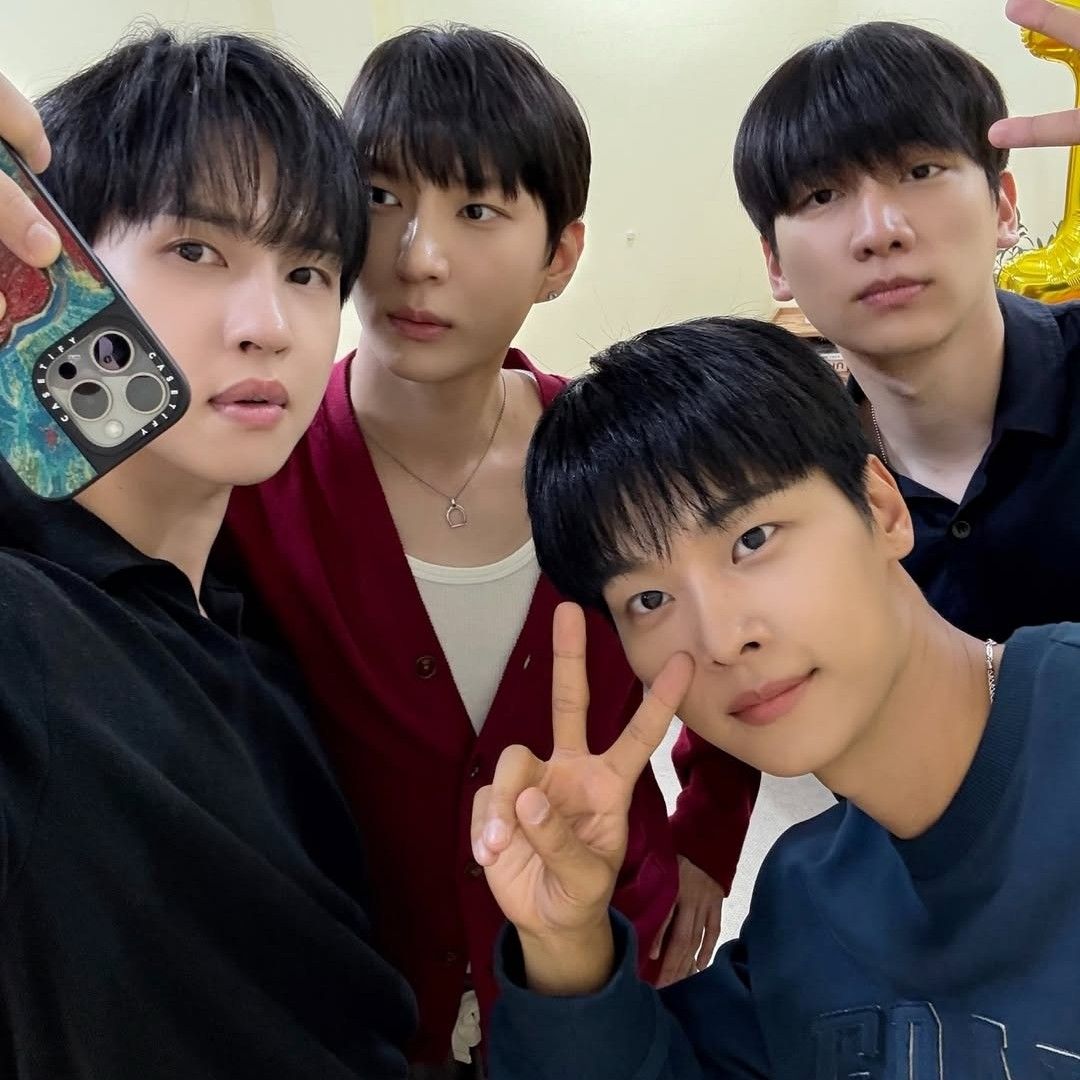 Behind-the-scenes cut of VIXX