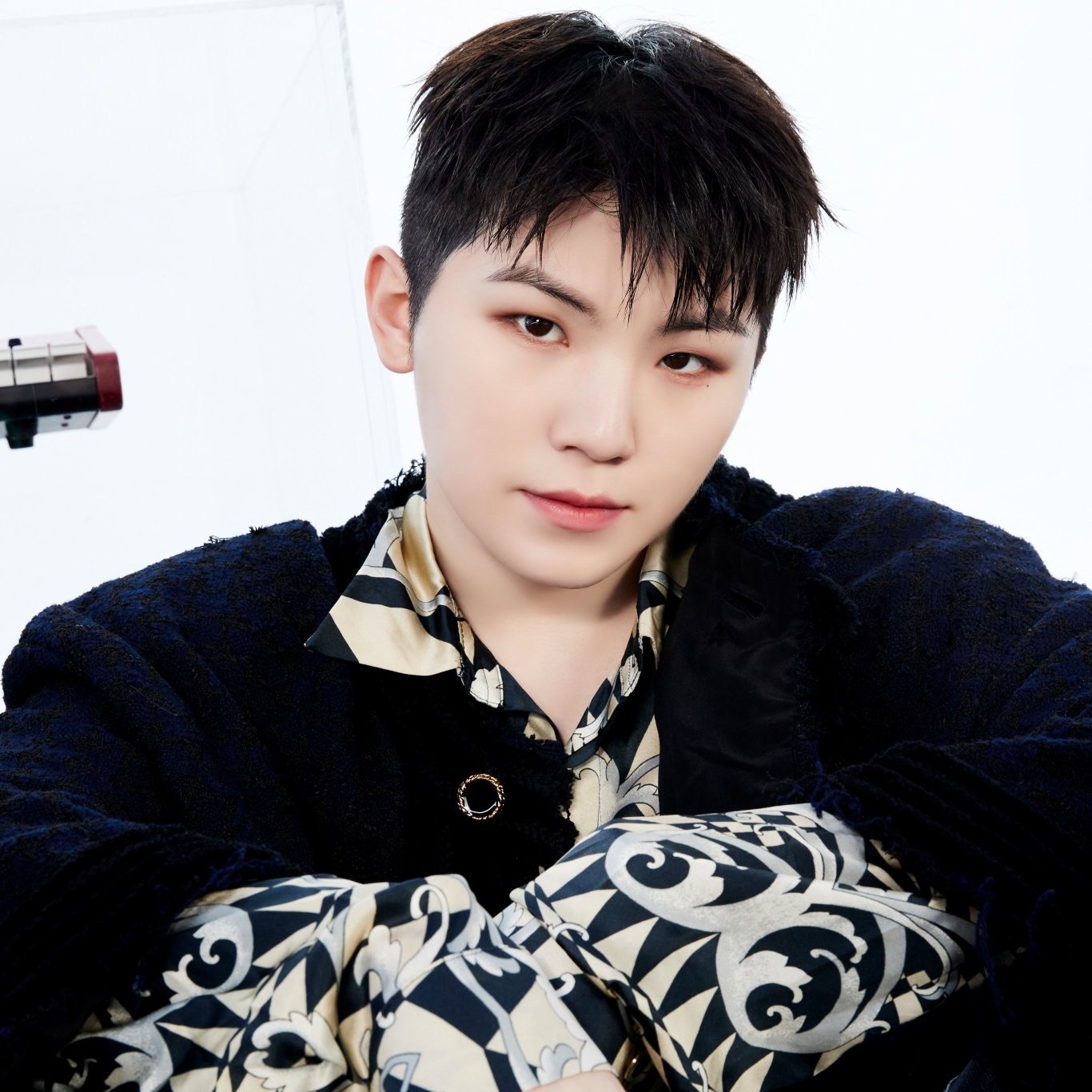 Recent activity shot of Woozi (SEVENTEEN)