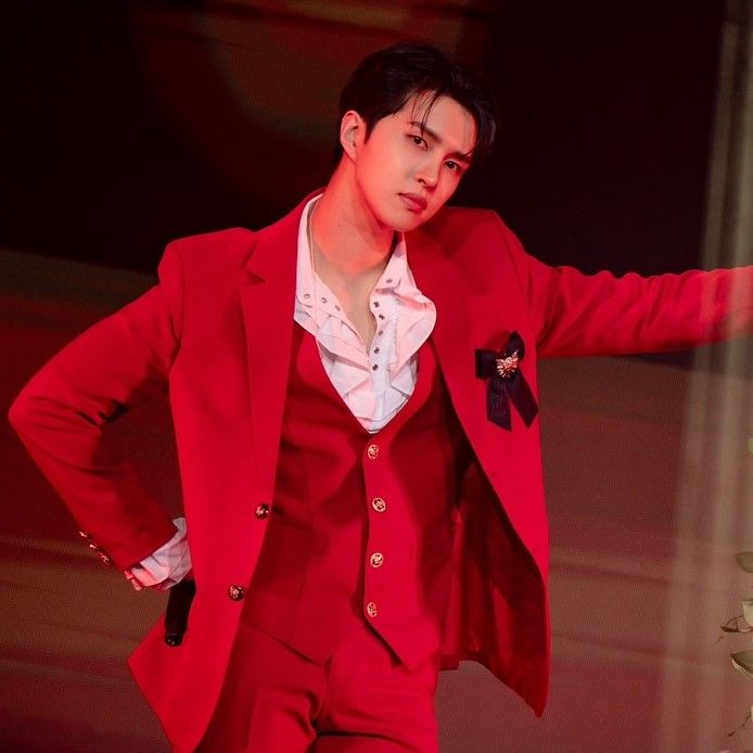 Behind-the-scenes cut of VIXX