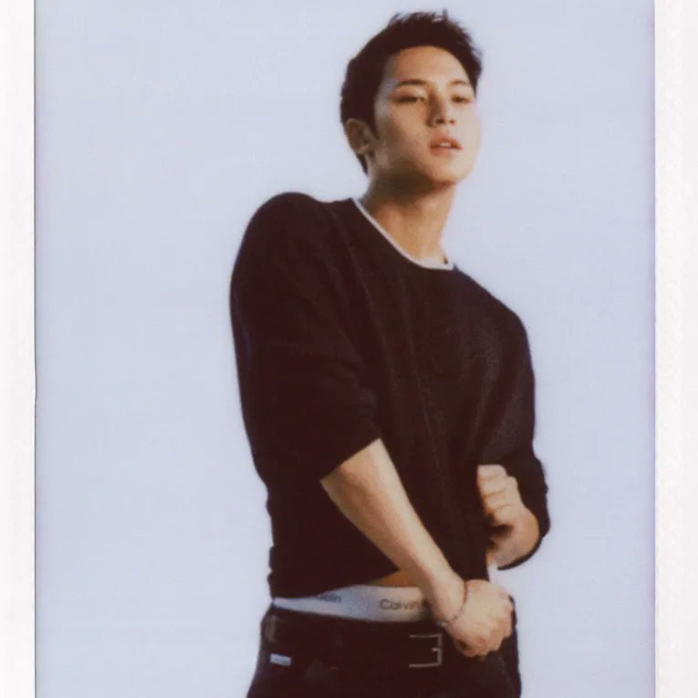 Latest photo of Mingyu (SEVENTEEN)