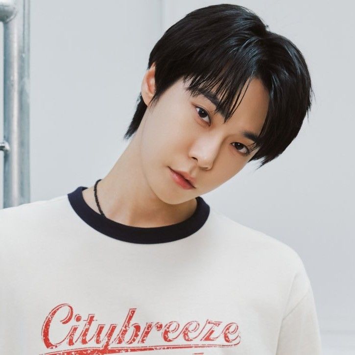 Behind-the-scenes cut of Doyoung (NCT 127)