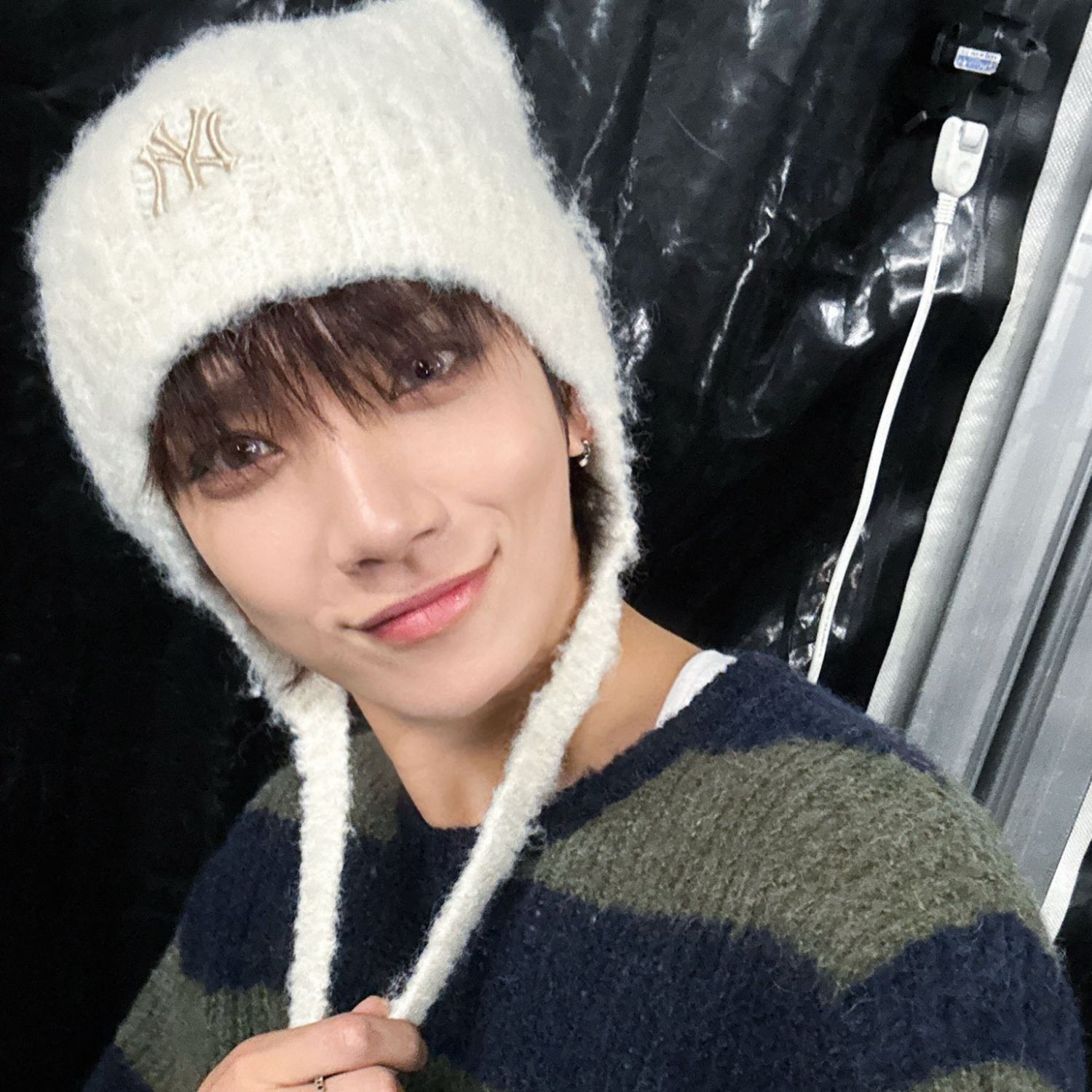 Latest photo of Joshua (SEVENTEEN)